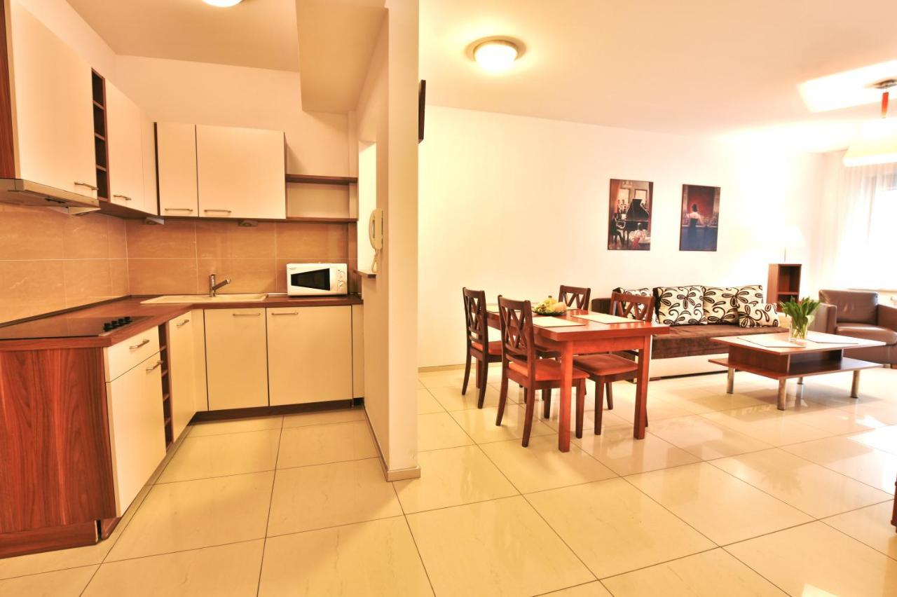 Apartamenty Promenada-Arka Kolberg Exterior foto